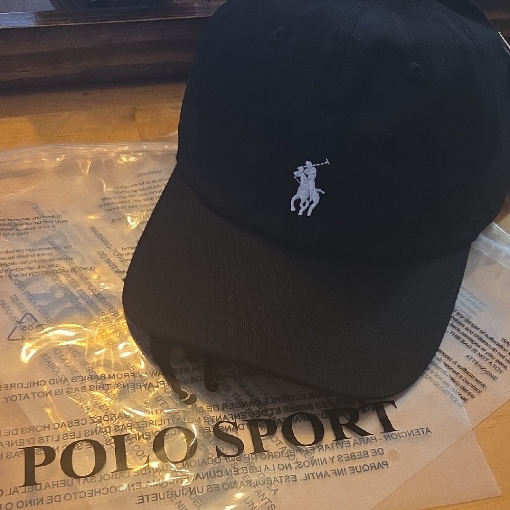 Ralph Lauren Black Sport Polo Hat with White Embroidery - Picture 7 of 7